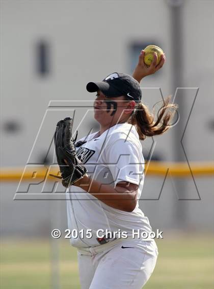 Thumbnail 2 in Sahuaro @ Desert View photogallery.