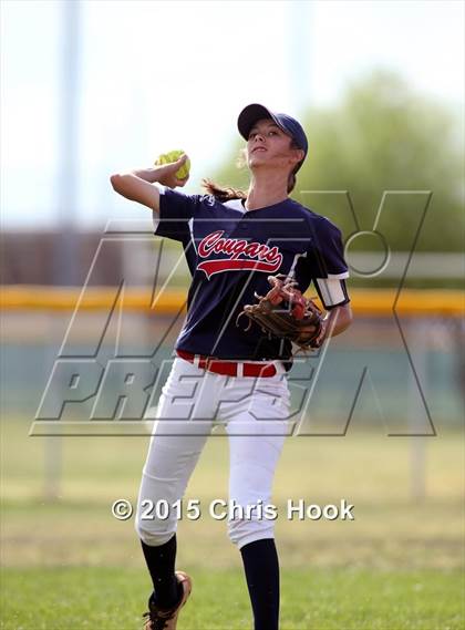 Thumbnail 1 in Sahuaro @ Desert View photogallery.