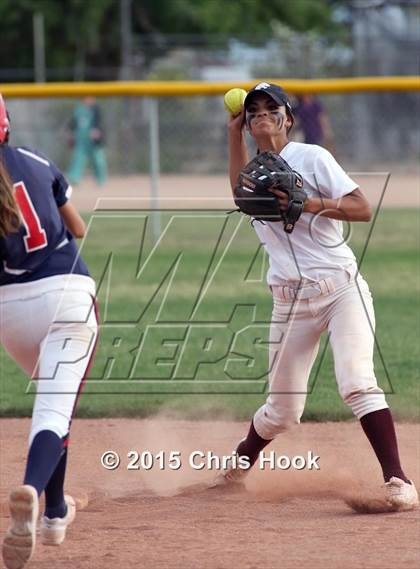 Thumbnail 2 in Sahuaro @ Desert View photogallery.