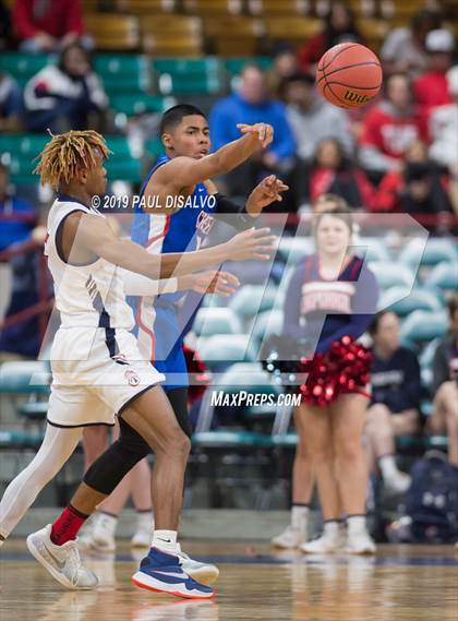 Thumbnail 3 in Cherry Creek vs. Chaparral (CHSAA 5A Great 8) photogallery.