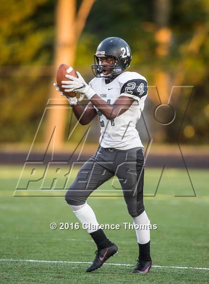 Thumbnail 2 in Dominion @ Loudoun Valley photogallery.