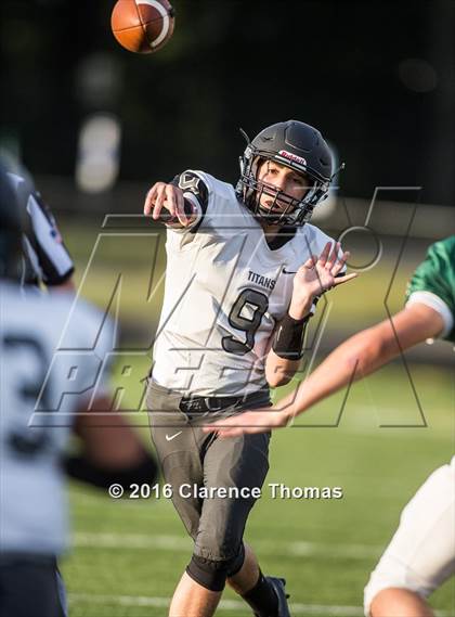 Thumbnail 3 in Dominion @ Loudoun Valley photogallery.
