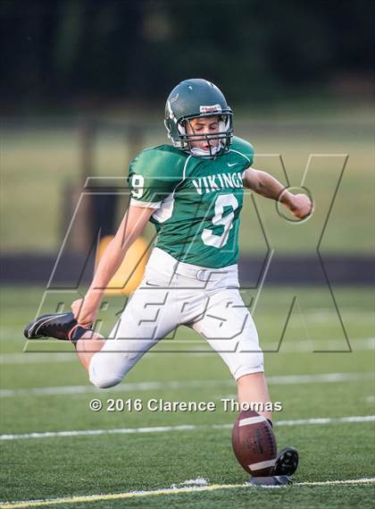 Thumbnail 2 in Dominion @ Loudoun Valley photogallery.