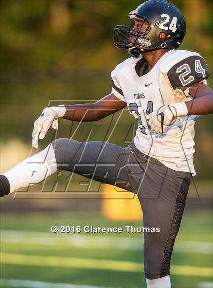 Thumbnail 3 in Dominion @ Loudoun Valley photogallery.