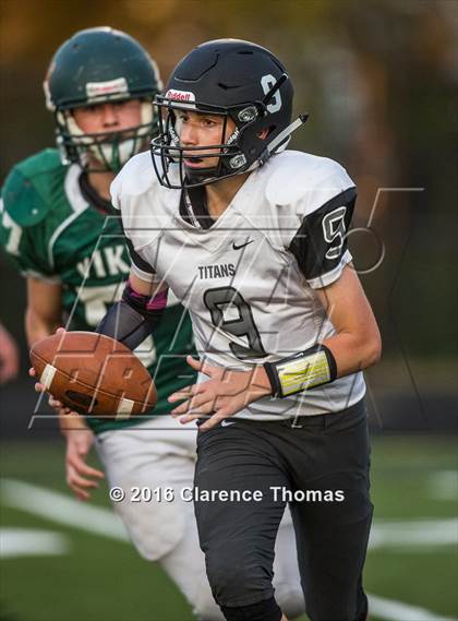 Thumbnail 3 in Dominion @ Loudoun Valley photogallery.