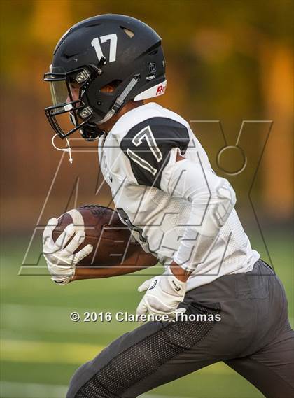 Thumbnail 2 in Dominion @ Loudoun Valley photogallery.