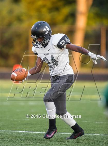 Thumbnail 3 in Dominion @ Loudoun Valley photogallery.