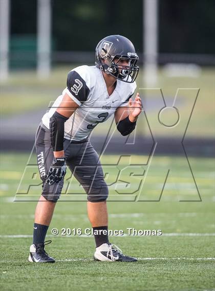 Thumbnail 3 in Dominion @ Loudoun Valley photogallery.