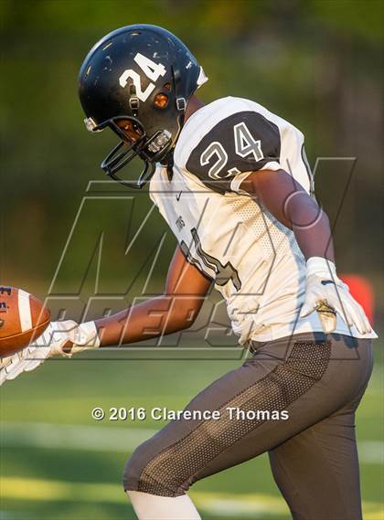 Thumbnail 3 in Dominion @ Loudoun Valley photogallery.