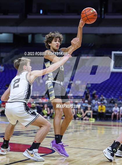 Thumbnail 2 in Graford vs. Jayton (UIL 1A Basketball State Final) photogallery.