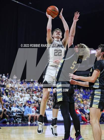 Thumbnail 3 in Graford vs. Jayton (UIL 1A Basketball State Final) photogallery.