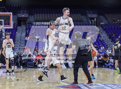 Thumbnail 1 in Graford vs. Jayton (UIL 1A Basketball State Final) photogallery.