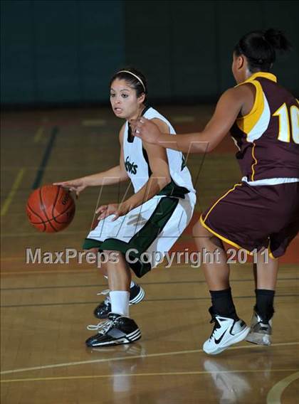 Thumbnail 2 in Upland vs. Arlington (Lady Bears Holiday Classic) photogallery.