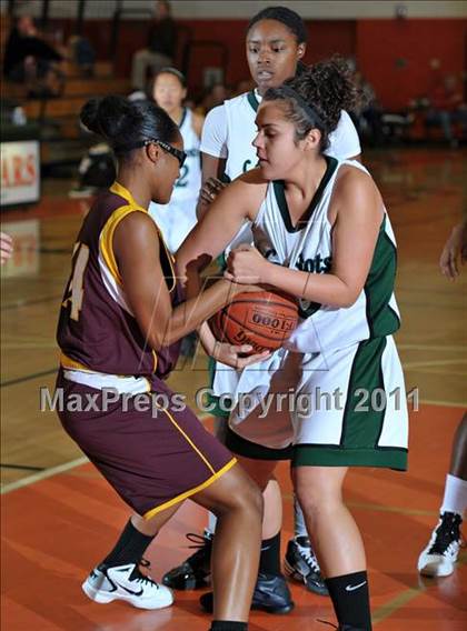 Thumbnail 2 in Upland vs. Arlington (Lady Bears Holiday Classic) photogallery.
