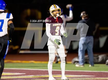 Thumbnail 3 in Simi Valley vs. La Habra (CIF SS D3 Quarter Final) photogallery.