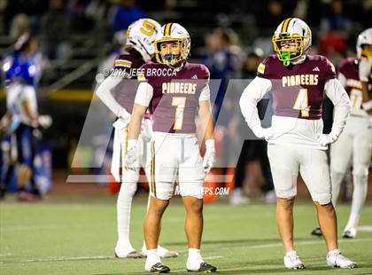 Thumbnail 3 in Simi Valley vs. La Habra (CIF SS D3 Quarter Final) photogallery.