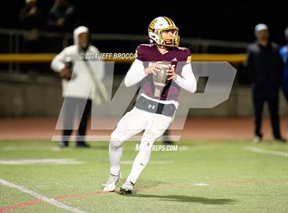 Thumbnail 2 in Simi Valley vs. La Habra (CIF SS D3 Quarter Final) photogallery.
