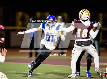 Thumbnail 3 in Simi Valley vs. La Habra (CIF SS D3 Quarter Final) photogallery.