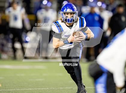 Thumbnail 2 in Simi Valley vs. La Habra (CIF SS D3 Quarter Final) photogallery.