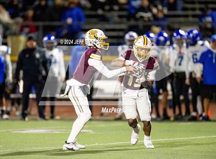 Thumbnail 3 in Simi Valley vs. La Habra (CIF SS D3 Quarter Final) photogallery.