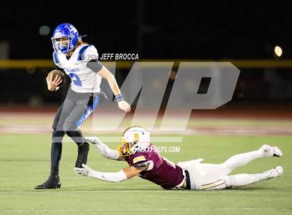 Thumbnail 3 in Simi Valley vs. La Habra (CIF SS D3 Quarter Final) photogallery.