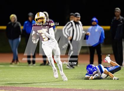 Thumbnail 1 in Simi Valley vs. La Habra (CIF SS D3 Quarter Final) photogallery.
