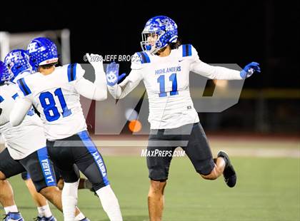 Thumbnail 3 in Simi Valley vs. La Habra (CIF SS D3 Quarter Final) photogallery.