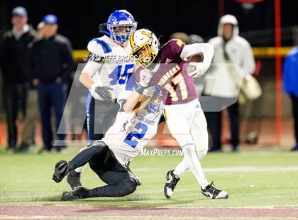 Thumbnail 1 in Simi Valley vs. La Habra (CIF SS D3 Quarter Final) photogallery.