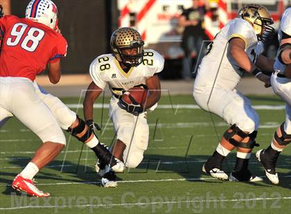 Thumbnail 1 in Abilene vs. Midway (UIL 5A Division 2 Regional Playoff) photogallery.