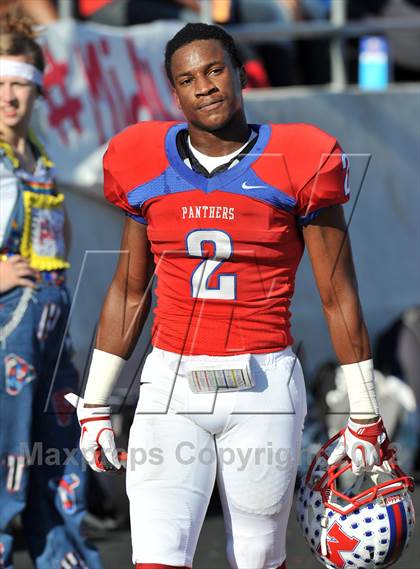 Thumbnail 2 in Abilene vs. Midway (UIL 5A Division 2 Regional Playoff) photogallery.
