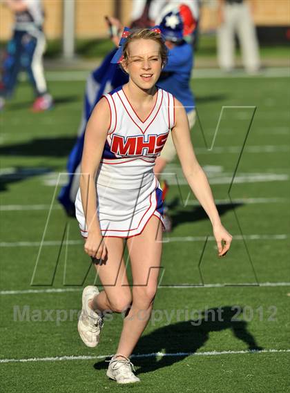 Thumbnail 3 in Abilene vs. Midway (UIL 5A Division 2 Regional Playoff) photogallery.
