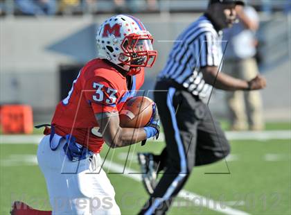 Thumbnail 3 in Abilene vs. Midway (UIL 5A Division 2 Regional Playoff) photogallery.