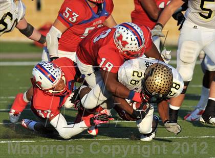 Thumbnail 2 in Abilene vs. Midway (UIL 5A Division 2 Regional Playoff) photogallery.