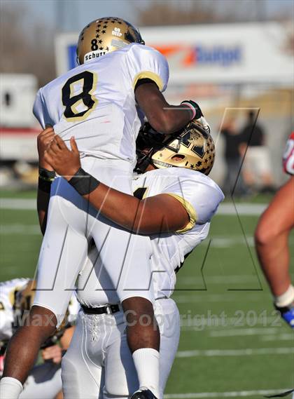 Thumbnail 3 in Abilene vs. Midway (UIL 5A Division 2 Regional Playoff) photogallery.