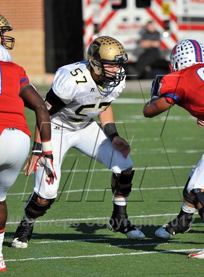 Thumbnail 2 in Abilene vs. Midway (UIL 5A Division 2 Regional Playoff) photogallery.
