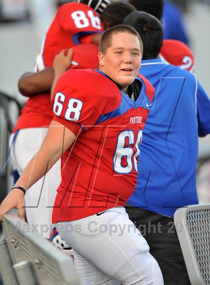 Thumbnail 1 in Abilene vs. Midway (UIL 5A Division 2 Regional Playoff) photogallery.