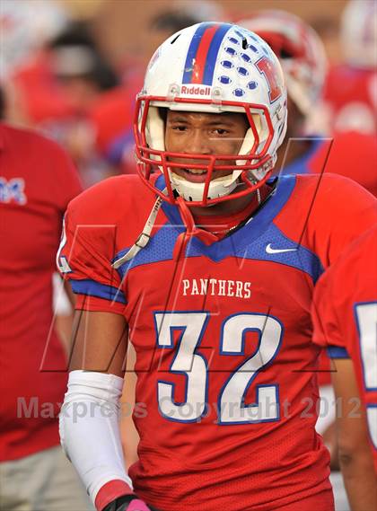 Thumbnail 3 in Abilene vs. Midway (UIL 5A Division 2 Regional Playoff) photogallery.
