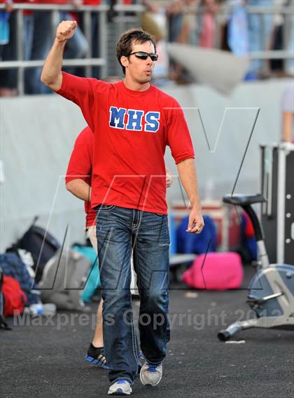 Thumbnail 2 in Abilene vs. Midway (UIL 5A Division 2 Regional Playoff) photogallery.