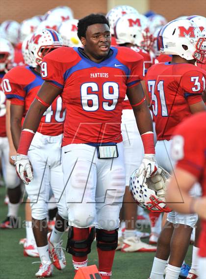 Thumbnail 2 in Abilene vs. Midway (UIL 5A Division 2 Regional Playoff) photogallery.