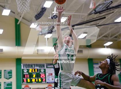 Thumbnail 1 in Westfield @ Yorktown photogallery.