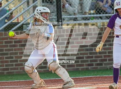 Thumbnail 2 in West Monroe vs. Benton photogallery.