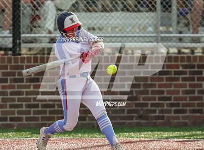 Thumbnail 3 in West Monroe vs. Benton photogallery.
