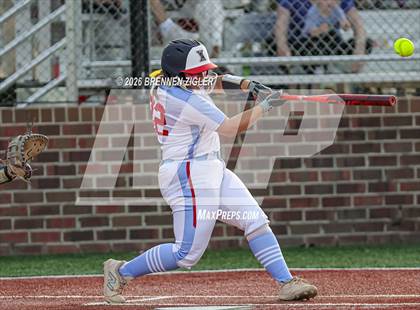 Thumbnail 2 in West Monroe vs. Benton photogallery.