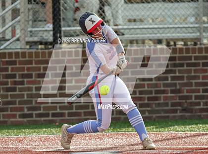 Thumbnail 2 in West Monroe vs. Benton photogallery.