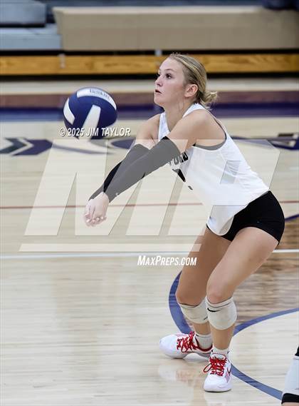 Thumbnail 3 in Saint Jo vs. Graford photogallery.