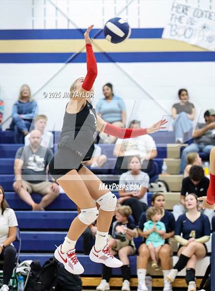 Thumbnail 3 in Saint Jo vs. Graford photogallery.