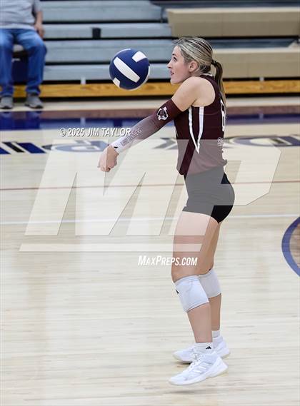 Thumbnail 2 in Saint Jo vs. Graford photogallery.