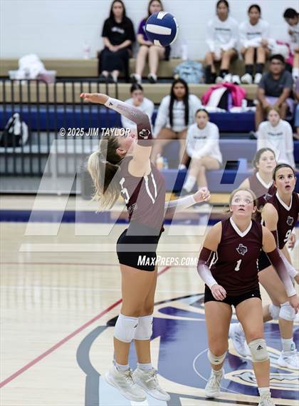 Thumbnail 1 in Saint Jo vs. Graford photogallery.