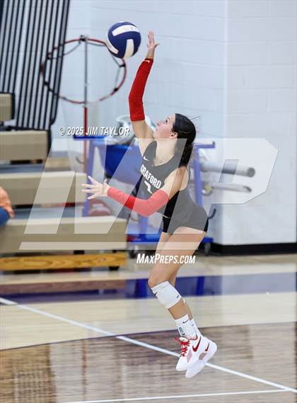 Thumbnail 2 in Saint Jo vs. Graford photogallery.