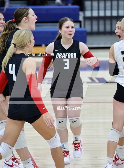 Thumbnail 2 in Saint Jo vs. Graford photogallery.
